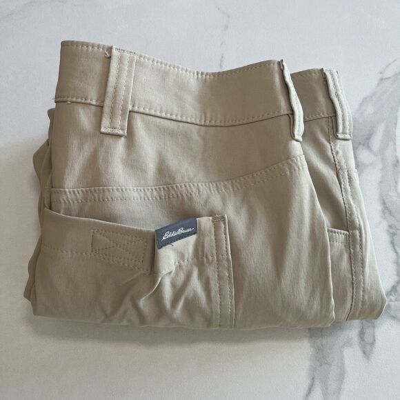 Eddie Bauer Pants 40x32 Beige Nylon Stretch Performance Mens Zip Cargo Pocket - Picture 11 of 11